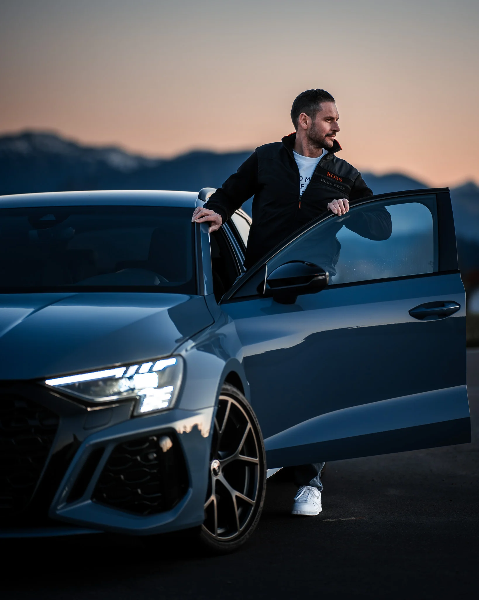 Automotive Allgäu – vehicle at sunset