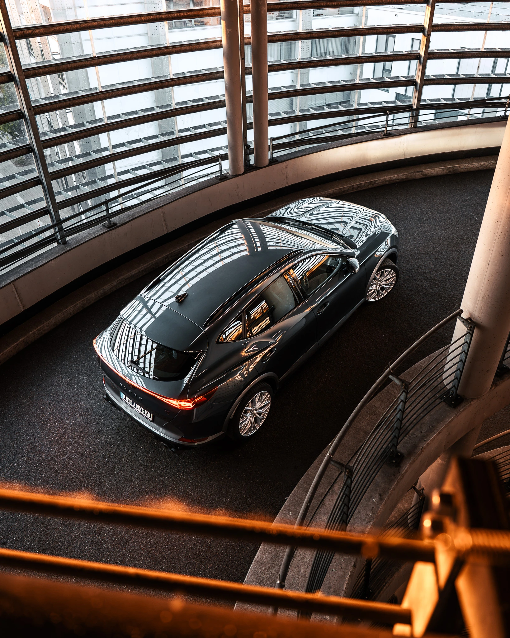 Autofotografie Allgäu – Fahrzeug im Detail in natürlichem Licht